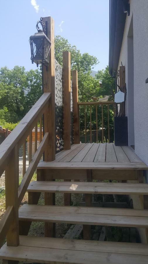 MAISON FAMILIALE 3 ch. au CENTRE D'AX Ax-les-Thermes Exterior foto